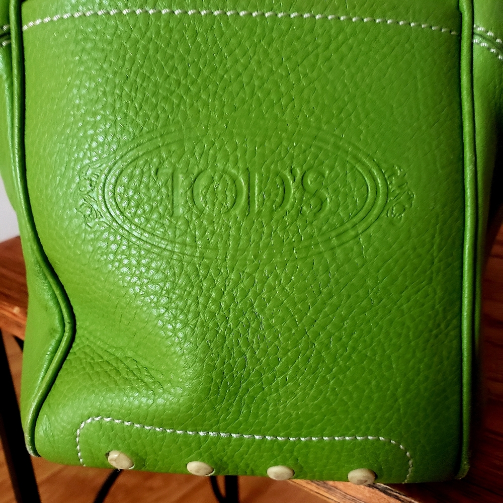 TODS Light Green Bag, Authentic - Picture 8 of 8